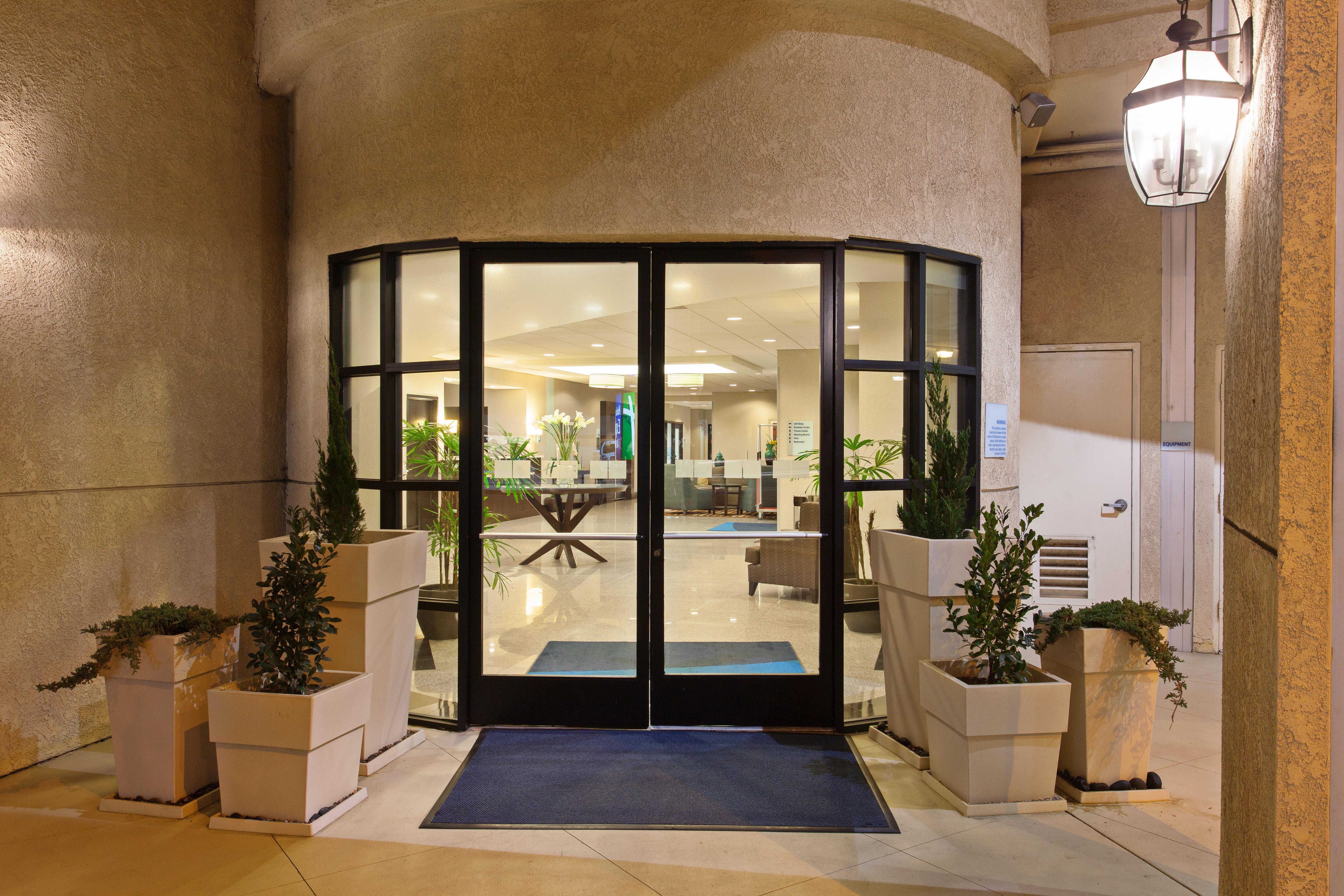 Holiday Inn Express Hotel & Suites Hermosa Beach By Ihg Екстериор снимка